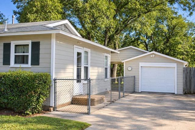 611 Rose Avenue, Cleburne, TX 76033