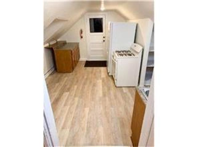 587 Bay Street, Saint Paul, MN 55102