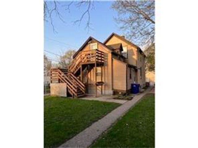 587 Bay Street, Saint Paul, MN 55102