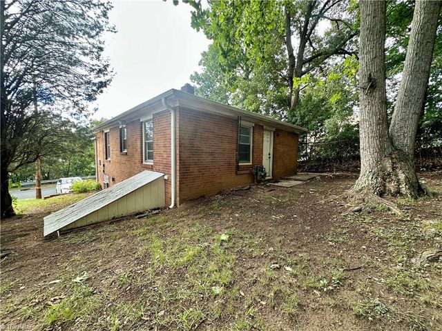 1240 Churton Street, Winston-salem, NC 27103
