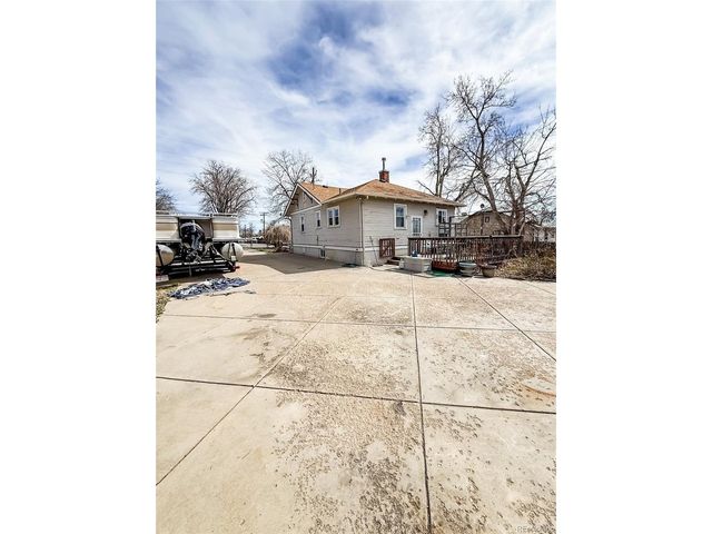 1695 Teller St, Lakewood, CO 80214