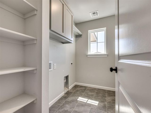 1019 SE 16th Terrace, Newcastle, OK 73065