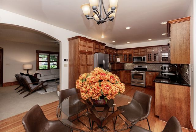 618 9th Street, Ames, IA 50010