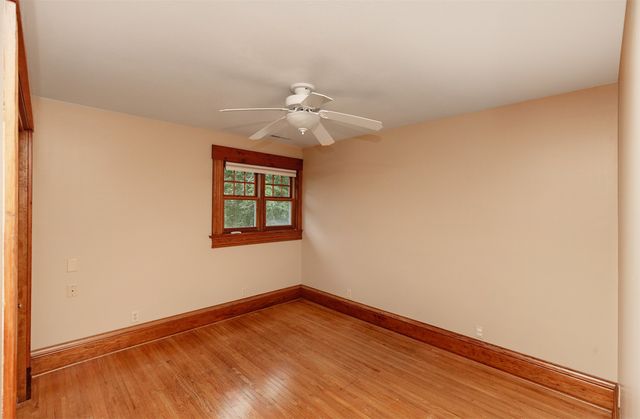 618 9th Street, Ames, IA 50010