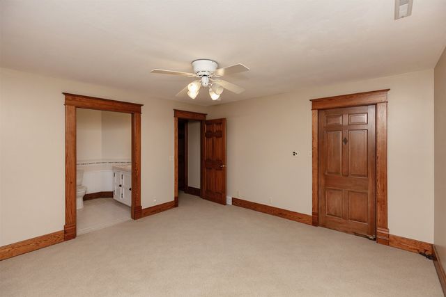 618 9th Street, Ames, IA 50010