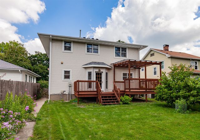 618 9th Street, Ames, IA 50010