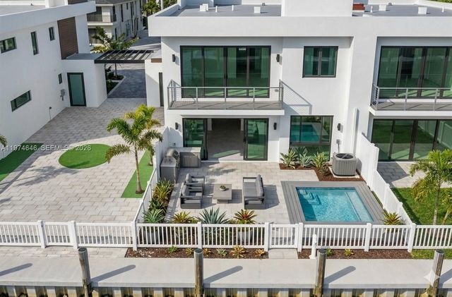 4636 SW 32ND AVE C2, Dania Beach, FL 33312