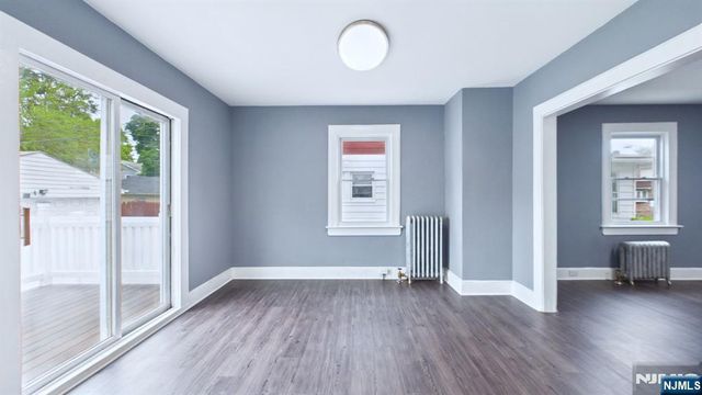 71 Leslie Street, East Orange, NJ 07017