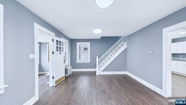 71 Leslie Street, East Orange, NJ 07017