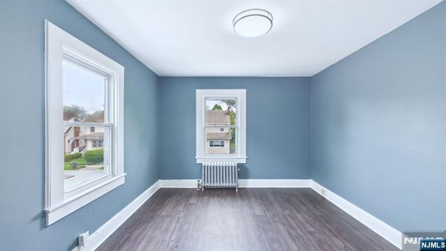 71 Leslie Street, East Orange, NJ 07017