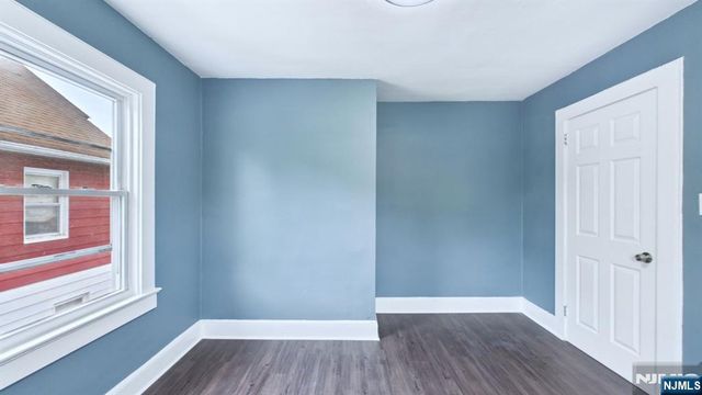 71 Leslie Street, East Orange, NJ 07017