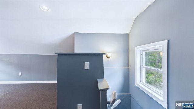71 Leslie Street, East Orange, NJ 07017