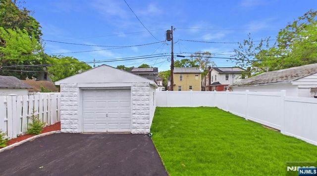 71 Leslie Street, East Orange, NJ 07017
