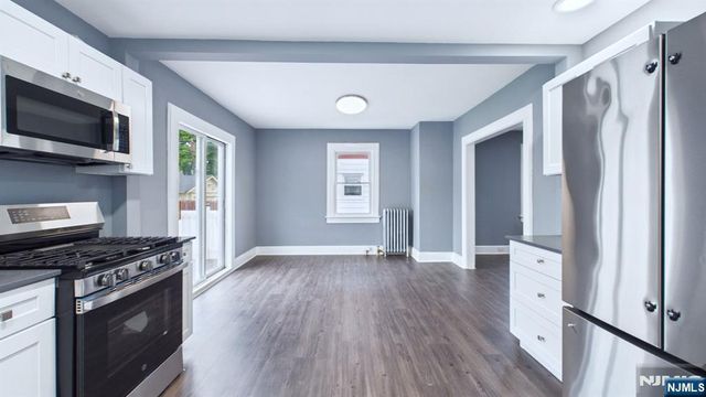 71 Leslie Street, East Orange, NJ 07017