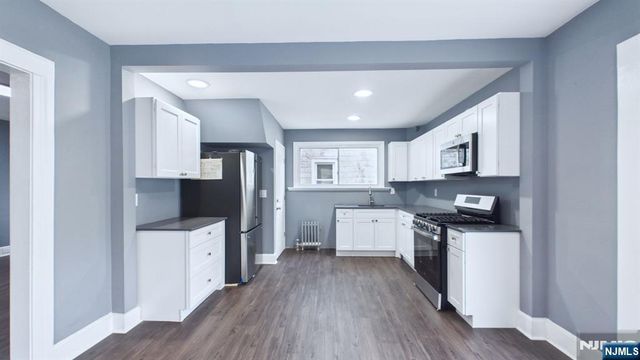 71 Leslie Street, East Orange, NJ 07017