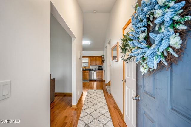 22245 W Hollyhock Lane, Curtice, OH 43412