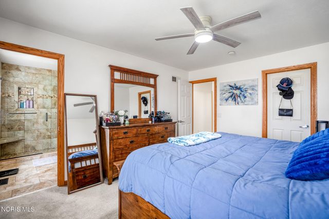 22245 W Hollyhock Lane, Curtice, OH 43412