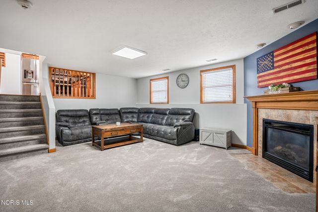 22245 W Hollyhock Lane, Curtice, OH 43412