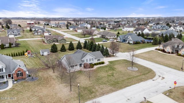 22245 W Hollyhock Lane, Curtice, OH 43412