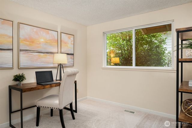 2448 137th Avenue SE, Bellevue, WA 98005