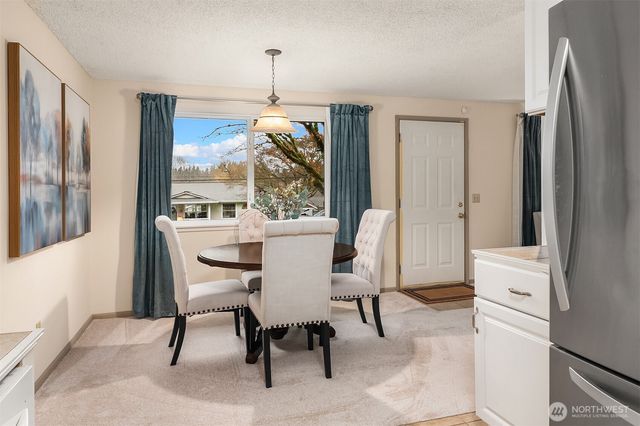 2448 137th Avenue SE, Bellevue, WA 98005