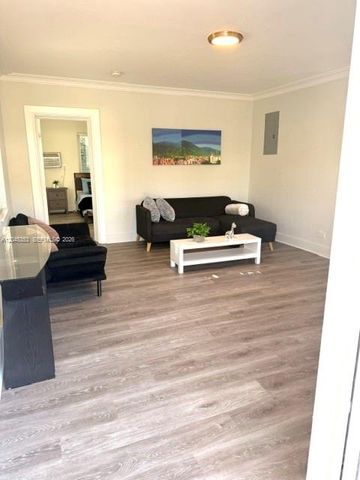 345 85 1, Miami Beach, FL 33141