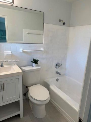 345 85 1, Miami Beach, FL 33141