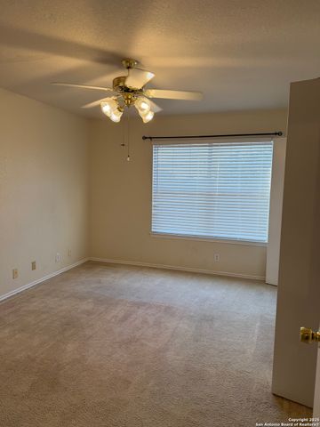 11 Bratton, San Antonio, TX 78245