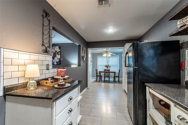 6326 Bernice Dr, Corpus Christi, TX 78412