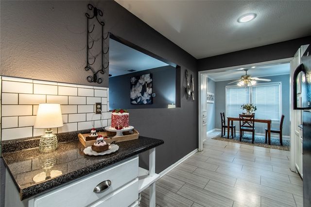 6326 Bernice Dr, Corpus Christi, TX 78412