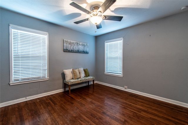 6326 Bernice Dr, Corpus Christi, TX 78412