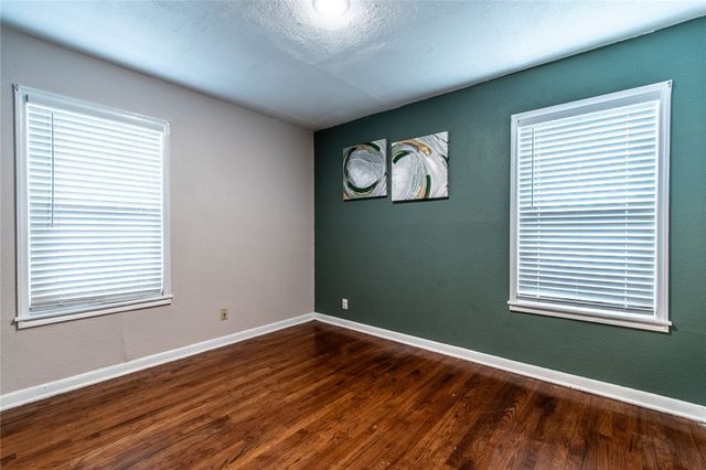 6326 Bernice Dr, Corpus Christi, TX 78412