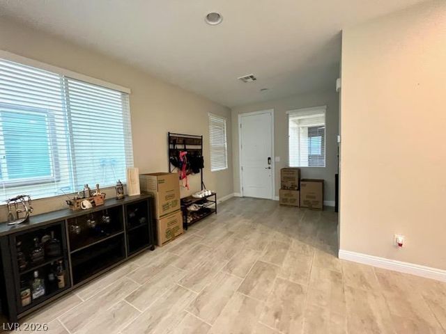 8084 Skye Dragon Street, Las Vegas, NV 89166