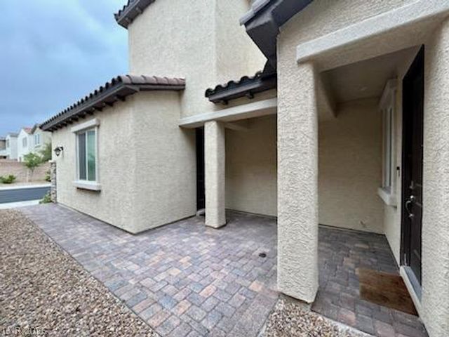 8084 Skye Dragon Street, Las Vegas, NV 89166