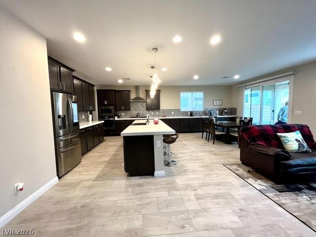 8084 Skye Dragon Street, Las Vegas, NV 89166