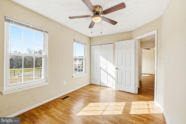 2401 W ROSECROFT VILLAGE CIR, Oxon Hill, MD 20745