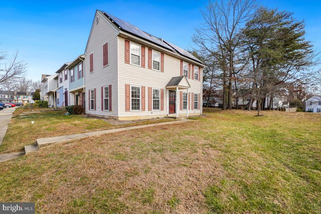 2401 W ROSECROFT VILLAGE CIR, Oxon Hill, MD 20745