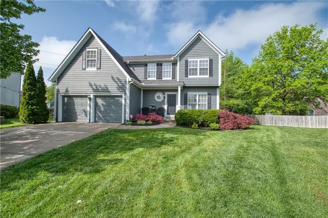 16330 S Chester Street, Olathe, KS 66062