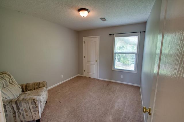 16330 S Chester Street, Olathe, KS 66062