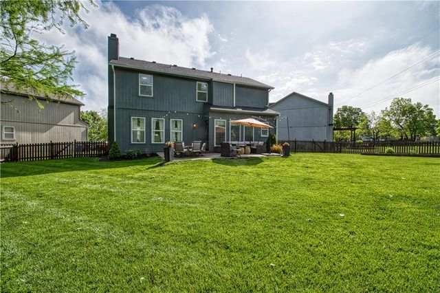 16330 S Chester Street, Olathe, KS 66062