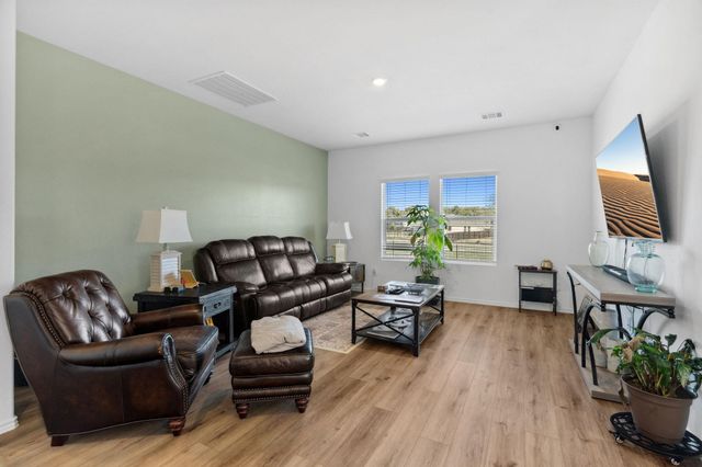 2016 Peach Point LN, Georgetown, TX 78628