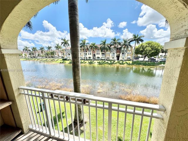 10850 NW 89th Terrace 2105, Doral, FL 33178