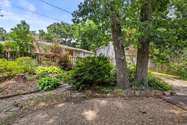 8300 Alvin Lane, Little Rock, AR 72227