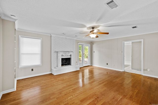 8300 Alvin Lane, Little Rock, AR 72227