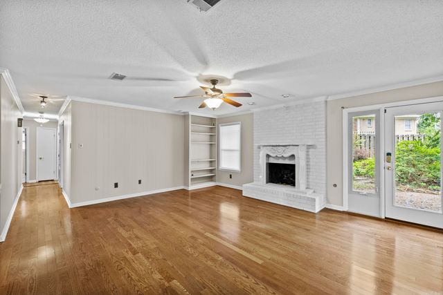 8300 Alvin Lane, Little Rock, AR 72227