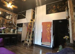 234 E 14th Street 1B, New York (manhattan), NY 10003