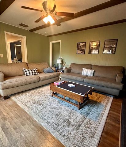 2708 Regents Park Lane, Greensboro, NC 27455