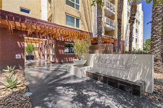 21301 Erwin Street 511, Woodland Hills, CA 91367