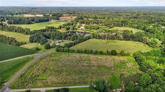 6205 Phillippi Road, Julian, NC 27233