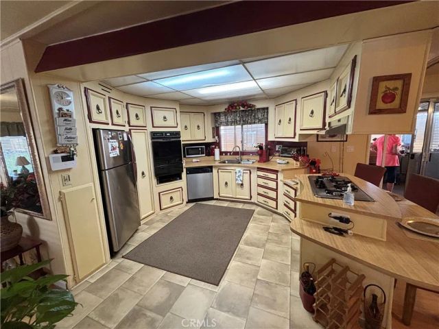 655 E Main 101, San Jacinto, CA 92583